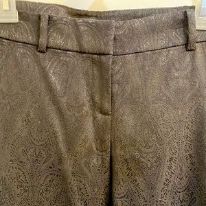 Ann Taylor textured black cropped work pant - size 0